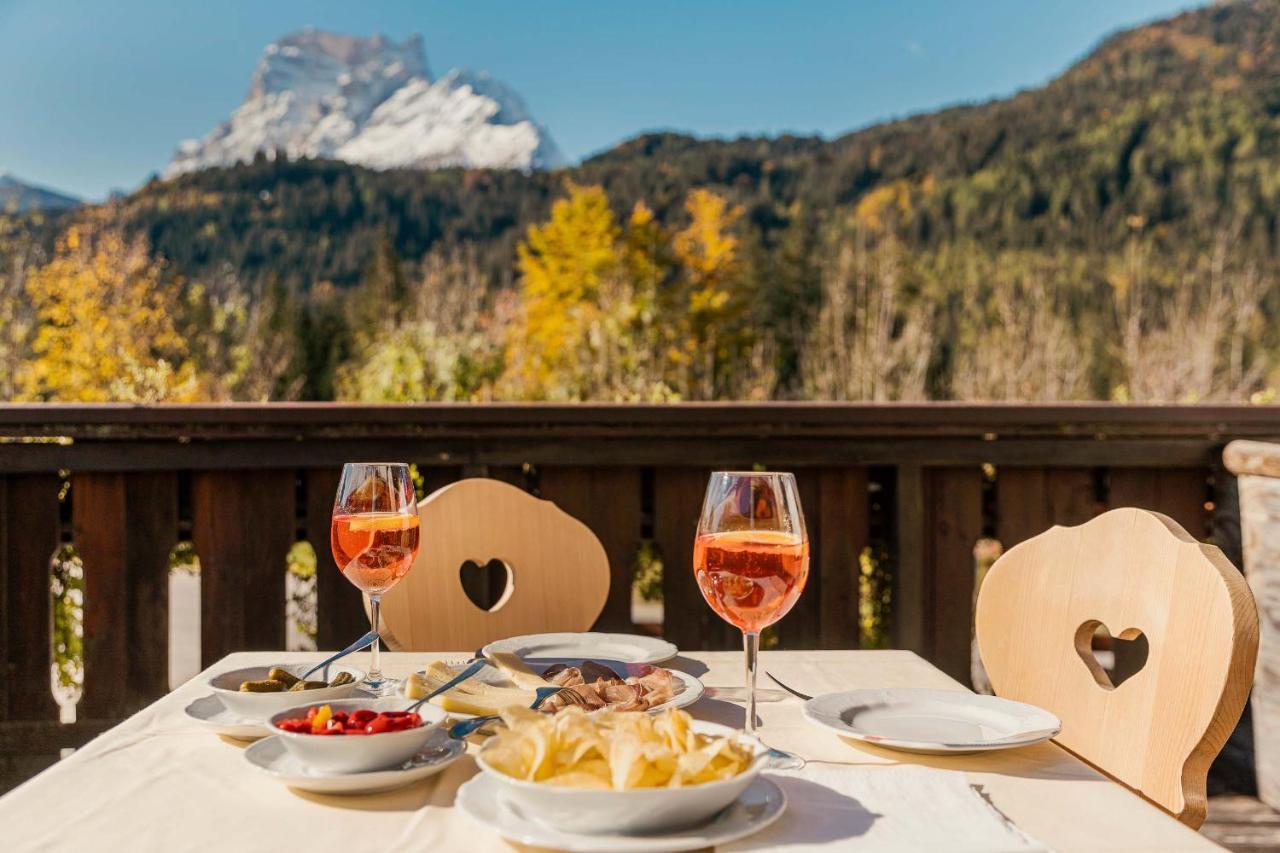 Locanda Montana San Vito di Cadore Exterior foto