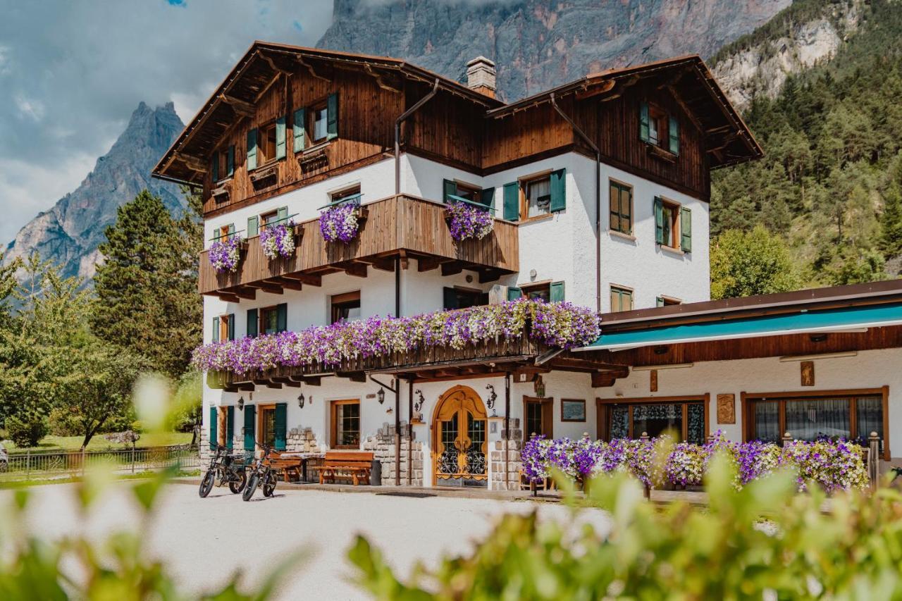 Locanda Montana San Vito di Cadore Exterior foto